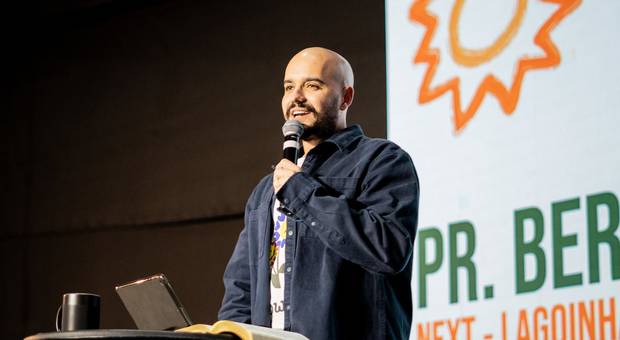 MAG de verão de MAG de verão - Bernardo Mota