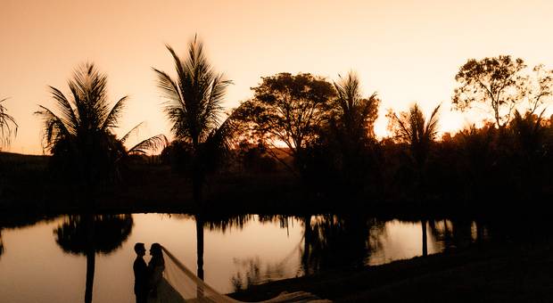 Casamentos no campo de Bia e Bruno