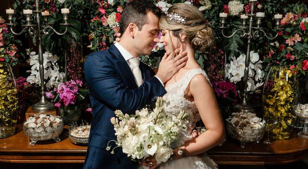 Casamentos na igreja de Dani e Rafa