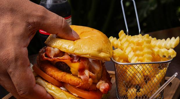 Gastronômico de Dona Hamburgueria