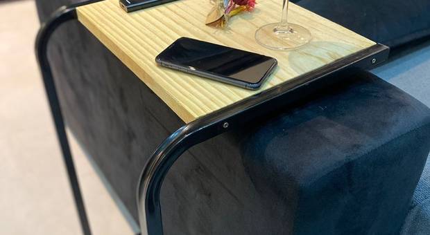 Soluções Metálicas de Mesa de apoio 