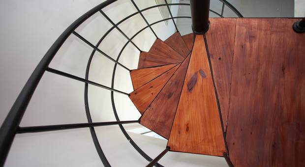 Soluções Metálicas de Escada Caracol