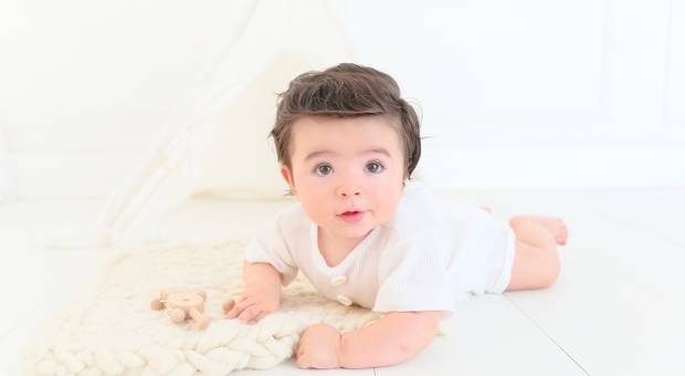 Acompanhamento mensal de bebês de Ensaio do Liam de 4 meses