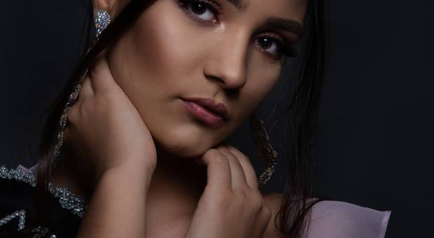 Estúdio de Miss Estudantil Andrielly Rizzotto