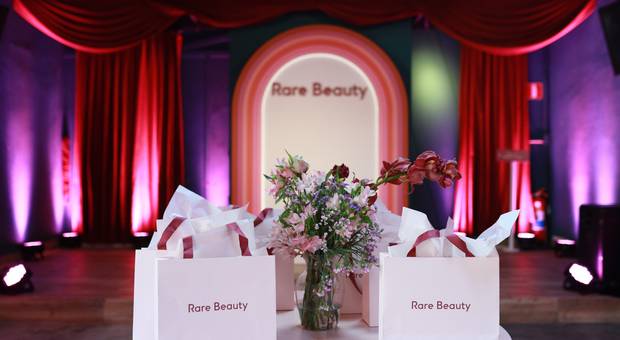 Eventos de Rare Beauty by Selena Gomez