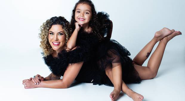 Família de Nívia e Filha