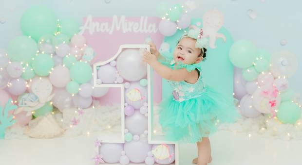 Smash The Cake de Ana Mirella | Fundo do Mar