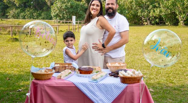 Ensaio  de Chá revelação 
