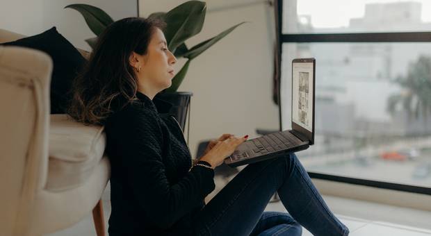 Marca pessoal de Monique Moraes