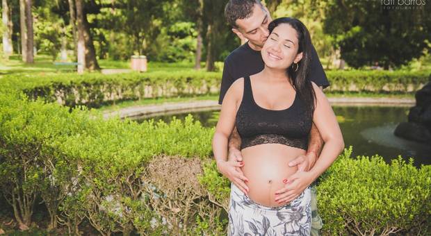 Gestante de A espera da Ísis