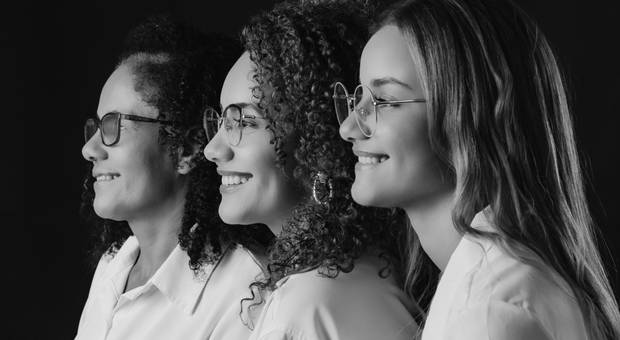 Ensaios Estúdio de KEZIA E FAMÍLIA - DIA DAS MÃES