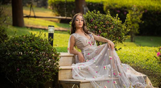 Debutante  de Eloá | Debutante 