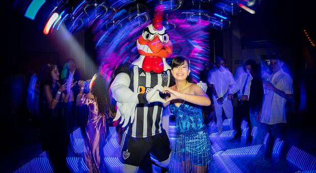 Debutante  de Micaelly | Debutante