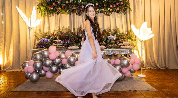 Debutante  de Maria Eduarda | Debutante