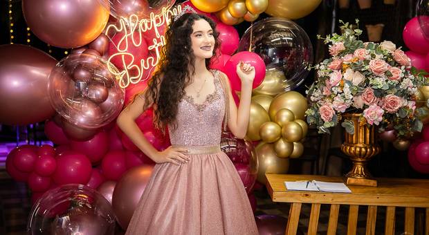 Debutante  de Manuella | Debutante 