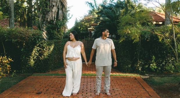 Gestantes de Alice e Matheus à espera da Antonela