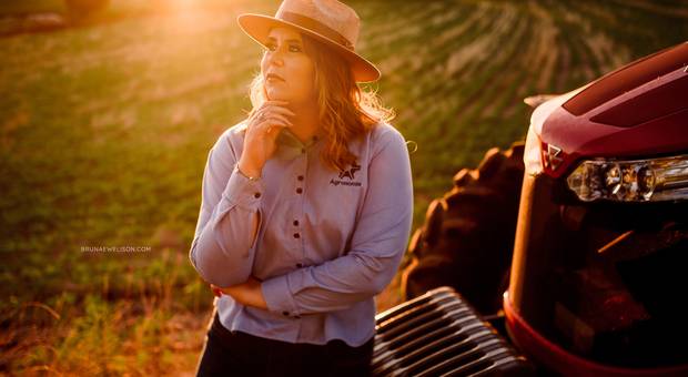 Feminino de Júlia Cassel | Formatura em Agronomia