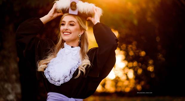 Feminino de Fabiana Krahl | Ensaio de Formatura