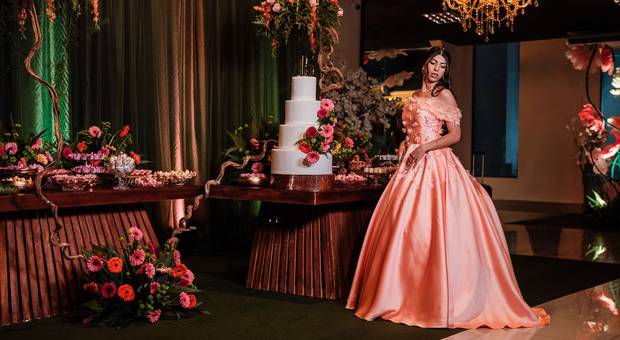 15 ANOS de ISIS COSTA