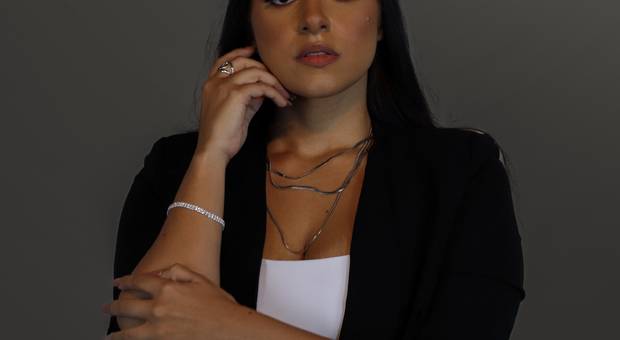 Modelos de Thayna Valviesse