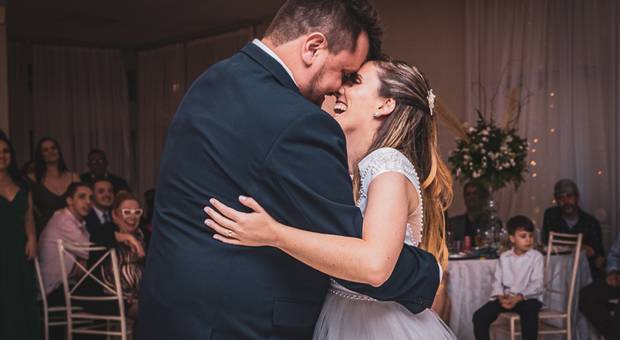 CASAMENTO RELIGIOSO / CASAMENTO CIVIL de CASAMENTO