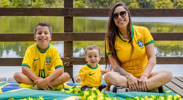 COPA DO MUNDO de TAUANA, PIETRO, FELIPE, ANDREA & FREDERICO (Cão)