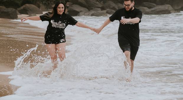 Sessão Pré-Wedding de Ensaio Pré Wedding Victória e Vitor | Praia do Felix