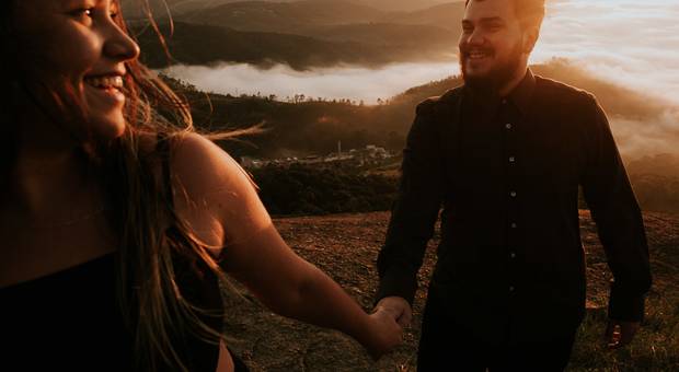 Sessão Pré-Wedding de Ensaio Pré-Wedding Victoria e Victor | Pico do Olho D'água