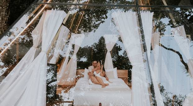 Sessão Pré-Wedding de Ensaio Pré-Wedding Debora e Clayton | Loft Vidro