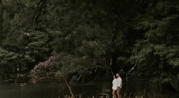 Sessão Pré-Wedding de Ensaio Pré-Wedding Cláudia e Eduardo | Parque Estadual Alberto Lofgren - Horto Florestal