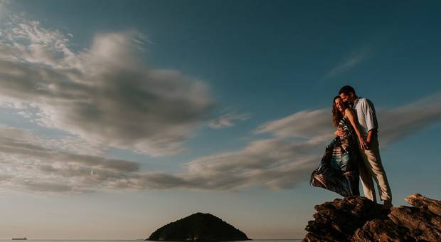 Sessão Pré-Wedding de Ensaio Pré-Wedding Natália e César | Praia de Calhetas