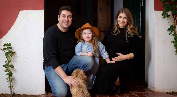 Gestante de Guerli e família - à espera do Nollan