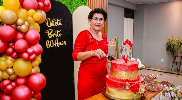 Aniversário Adulto de Odete Brito 60 anos