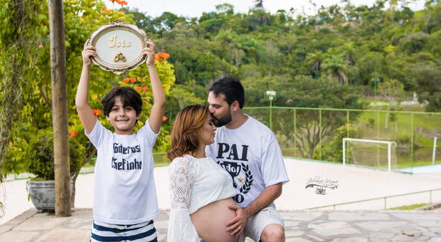 Gestante de Pitty + Hugo = Gabriel e Isis