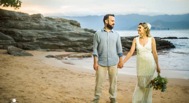 Casamentos de Thalita + Fernando / Casa de Canoa