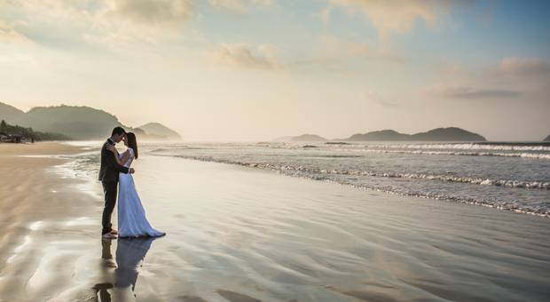 Casamentos de Alessandra + Yohan  La Plage Hotel