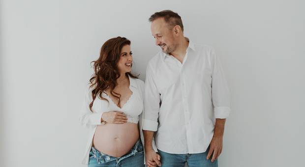 Ensaio Gestante em Estúdio de Regiane e Adalberto - Ensaio Gestante - Mogi das Cruzes