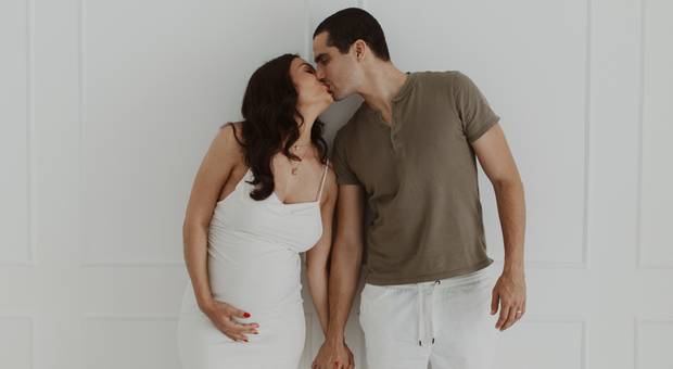 Ensaio Gestante em Estúdio de Bia e Marcelo à espera do Ben