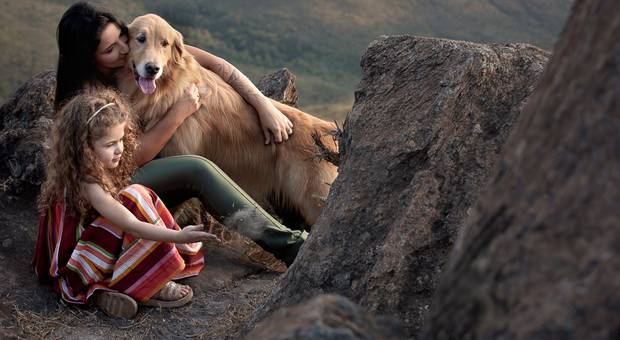 Externo de Carol, Pedro, Bia, Nina e Zoe – Uma família, muitos Amores