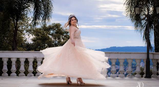 Festa de 15 Anos  de Book de 15 Anos - Lara Lopes