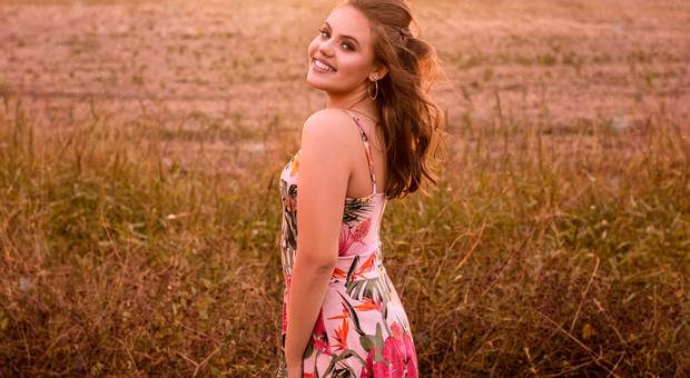 Book de 15 Anos de Book de 15 Anos - Sofia Schroeder