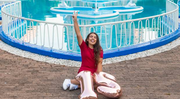 Book de 15 Anos de Book de 15 Anos - Myrella 