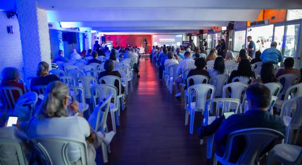 Corporativo-Institucional de Encontro de Síndicos  (registro oficial)