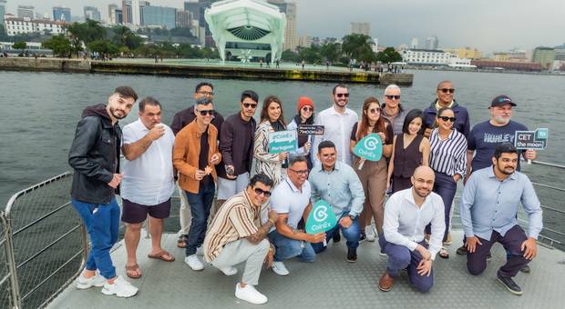 Corporativo-Institucional de Blockchein - Coinex RJ