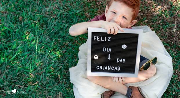 Dia das Crianças de Segure a mão da criança que há dentro de você, pra ela nada é impossível! 