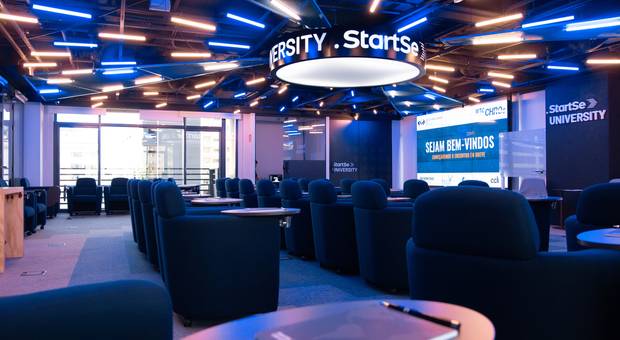 EVENTOS CORPORATIVOS de Evento Corporativo - Startse University