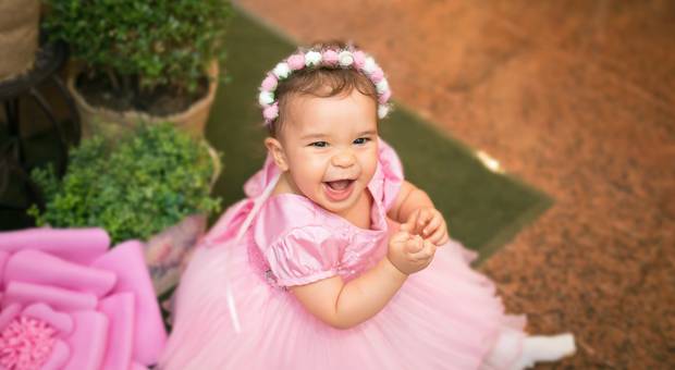 Sorrisos de criança de Luisa 1 aninho