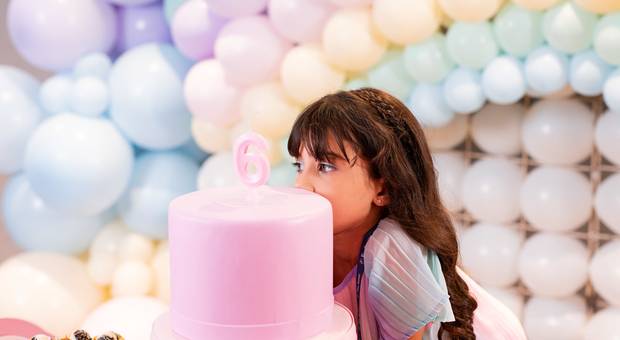 Celebrando a Vida de Celine fez 6