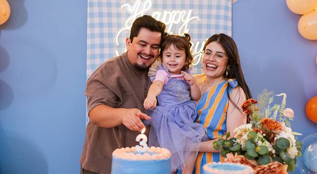 Celebrando a Vida de Skye fez 3