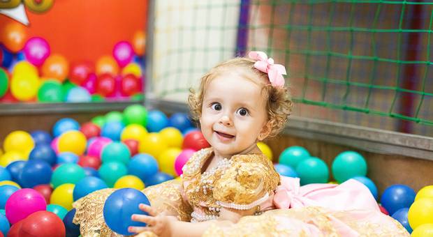 Sorrisos de criança de O primeiro reinado da Maria Clara